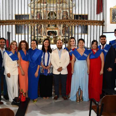 ACTO DE GRADUACIÓN DE LA PRIMERA PROMOCIÓN DE LOS GRADOS DE DISEÑO GRÁFICO Y DISEÑO DE MODA DE LA ESCUELA SUPERIOR DE ENSEÑANZAS ARTÍSTICAS DE OSUNA